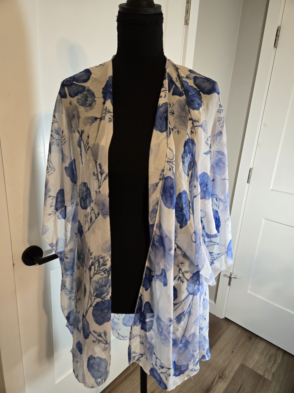 Emory Park Blue Floral Sheer Open Front Kimono